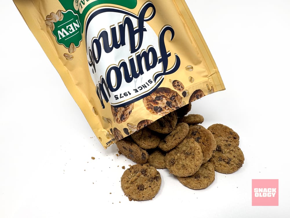 Famous Amos Oatmeal Chocolate Chip Cookies